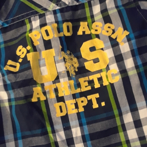 Size 6-9 month baby boys plaid button down shirt - Picture 7 of 8